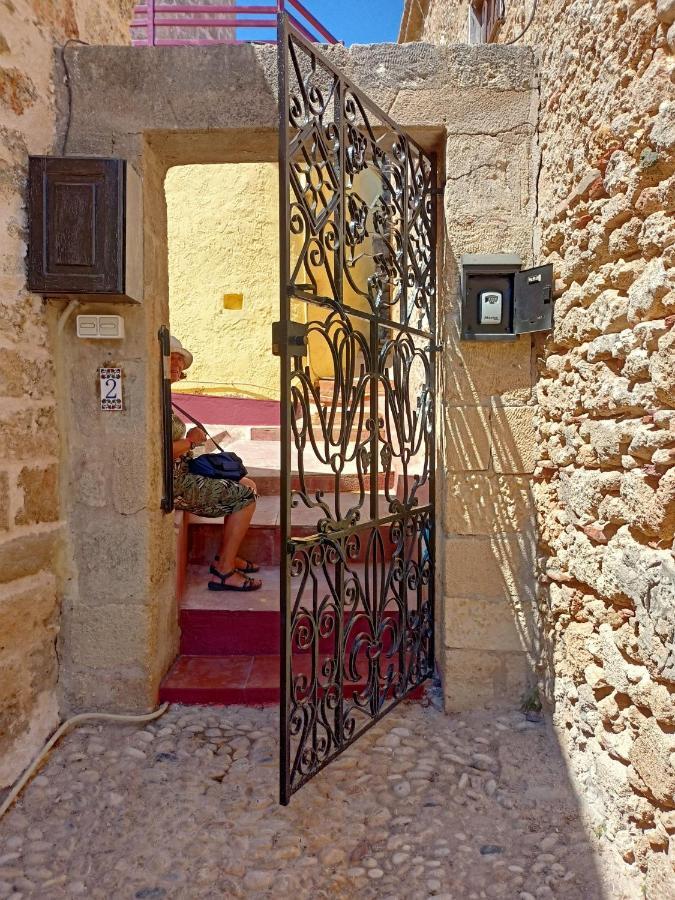 A Medieval Windmill Tower With Magnificent View Rhodes City Exteriör bild